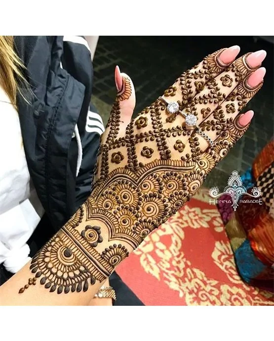 Spiral Droplet Trail On Simple Full Hand Mehndi Design Spiral Droplet Trail On Simple Full Hand Mehndi Design
